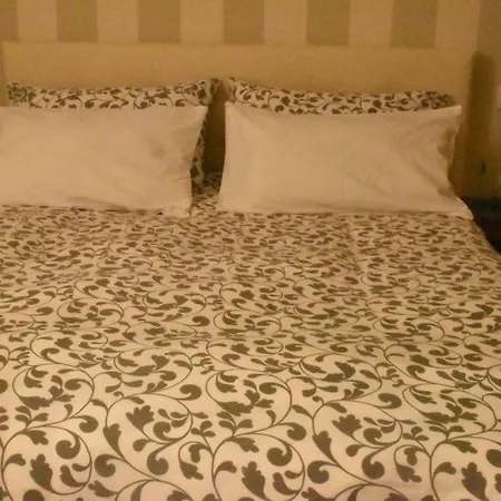 Domus Campanile Appartement *